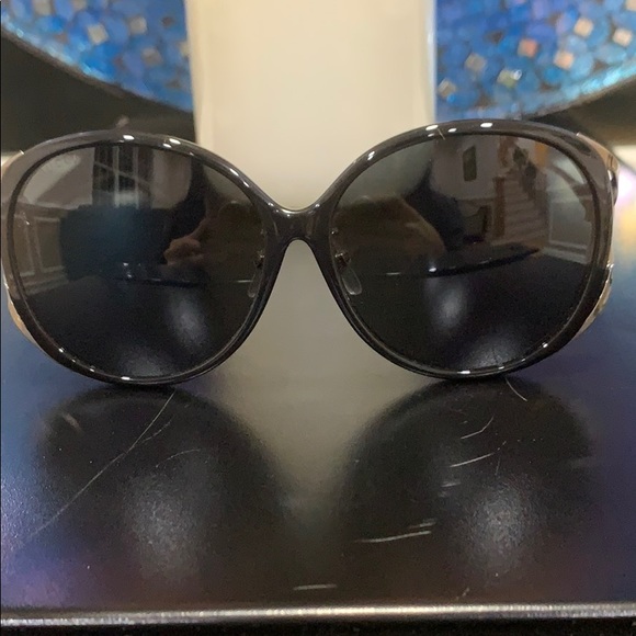 COPY - 💙💯% AUTHENTIC GUCCI Oval Sunglasses💙 - Picture 7 of 11